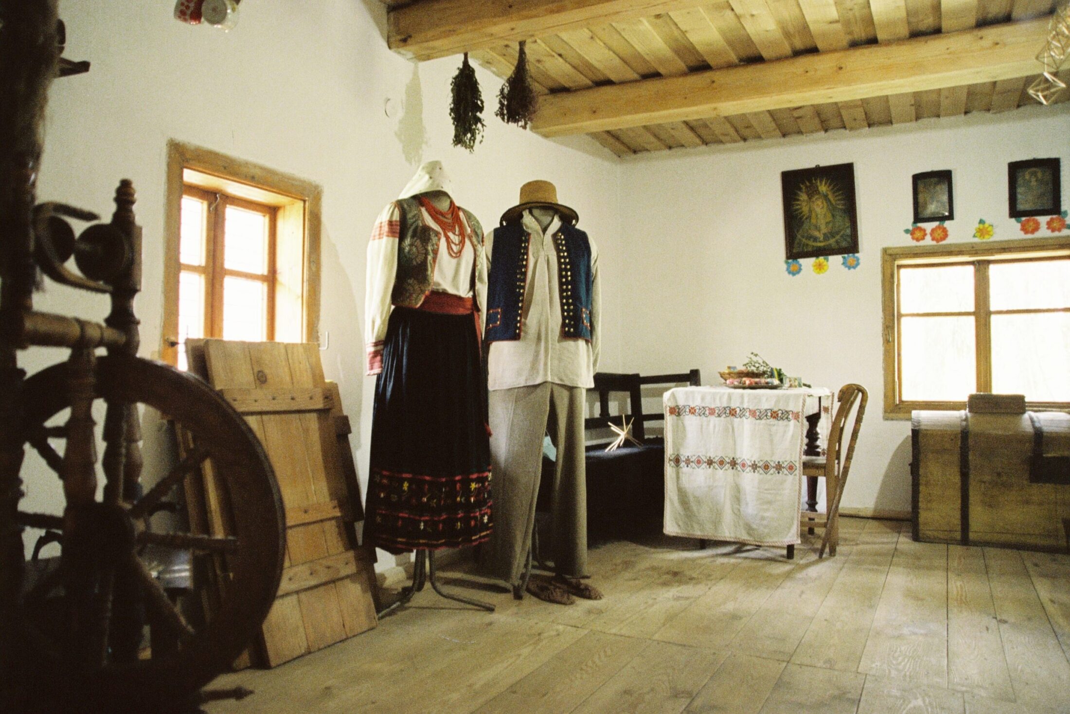 Visual & Folk Arts and Crafts